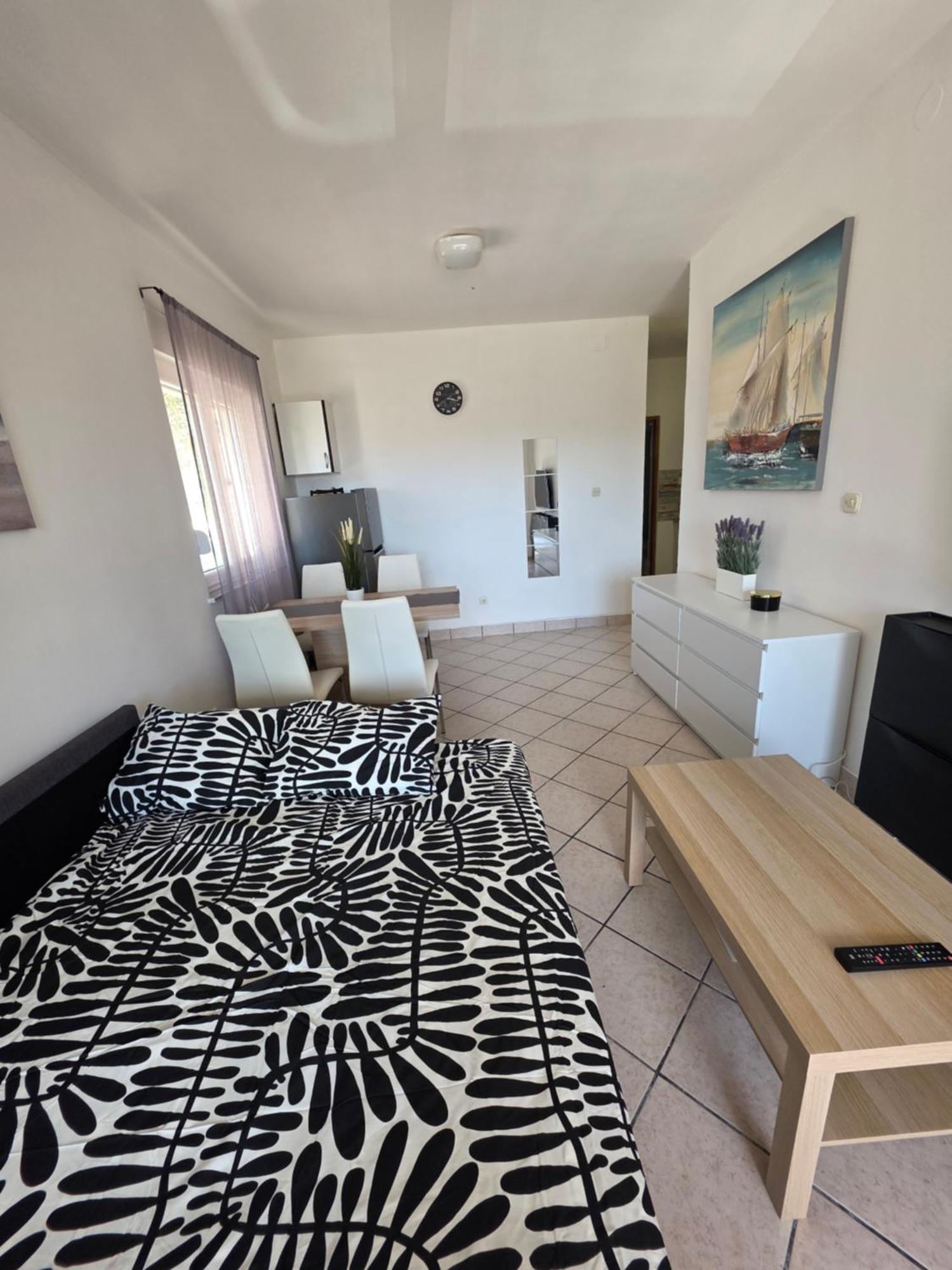 Apartman Teo Vodice Luaran gambar