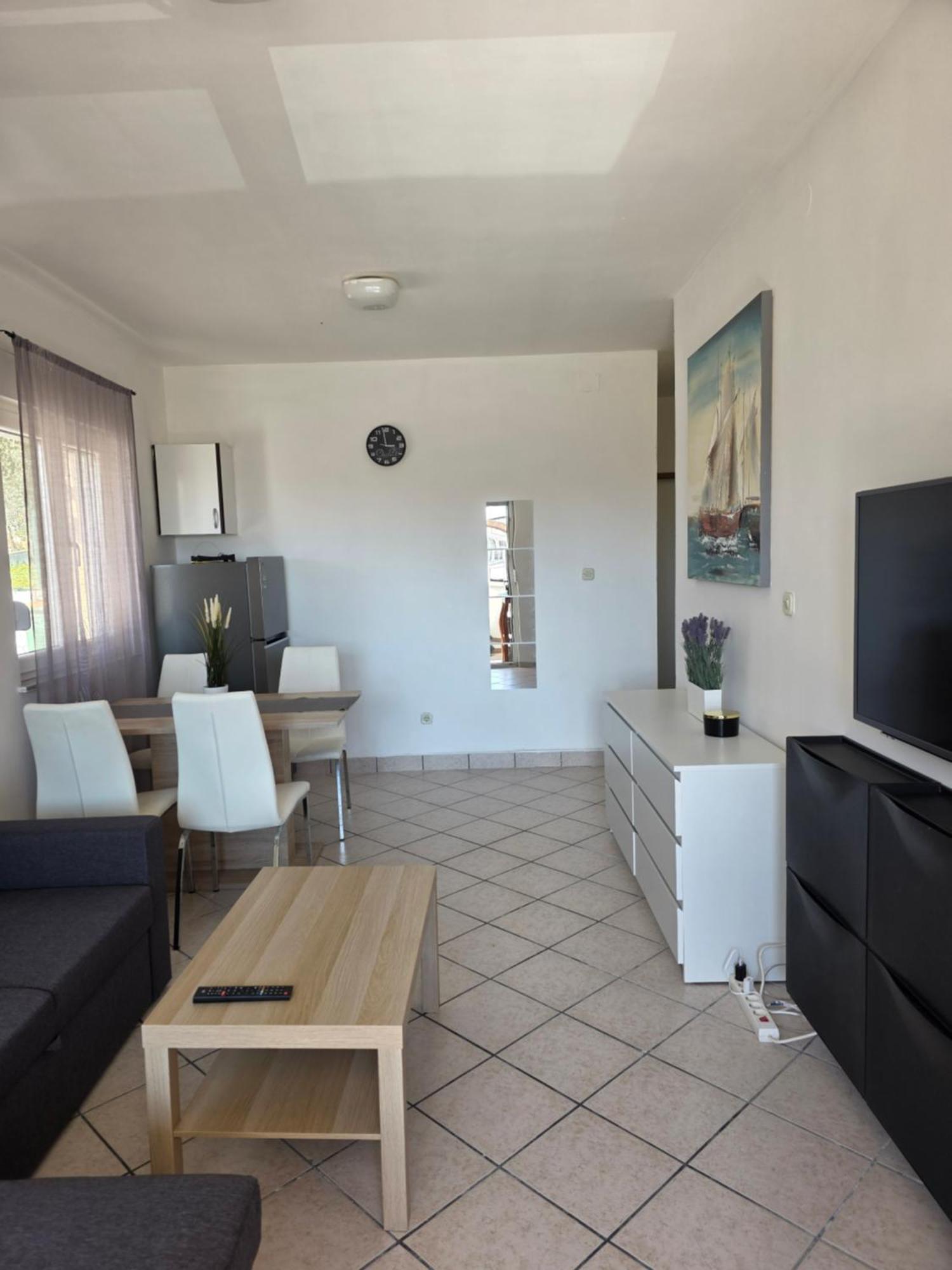 Apartman Teo Vodice Luaran gambar